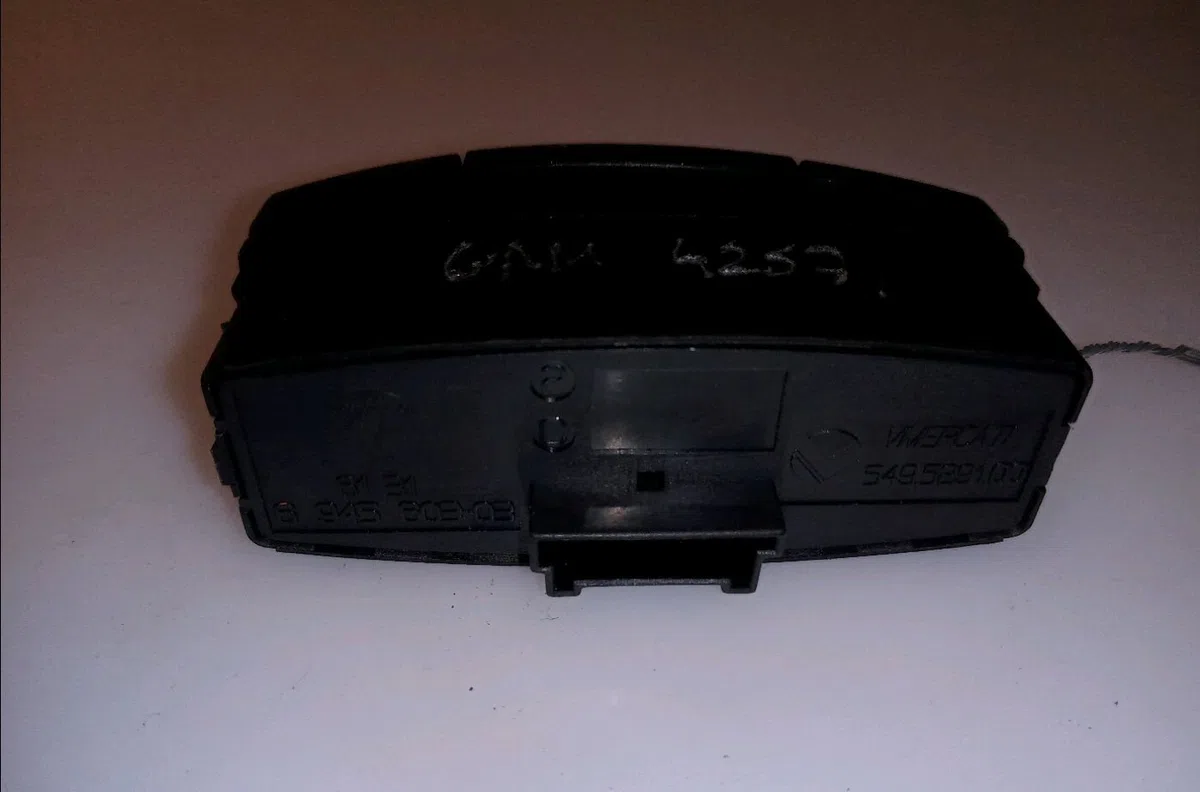 Bouton de warning Bmw 1 (E87) 120 d (2004-2011) occasion — photo 2