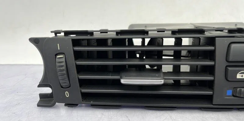 Bouton de warning BMW SERIE 3 E90 PHASE 1 occasion — photo 3