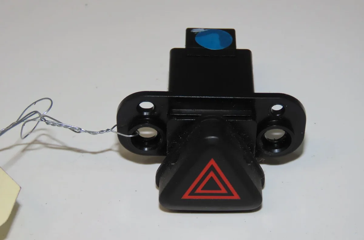 Bouton de warning Chevrolet ORLANDO (J309) 2.0 d (2011-2015) occasion
