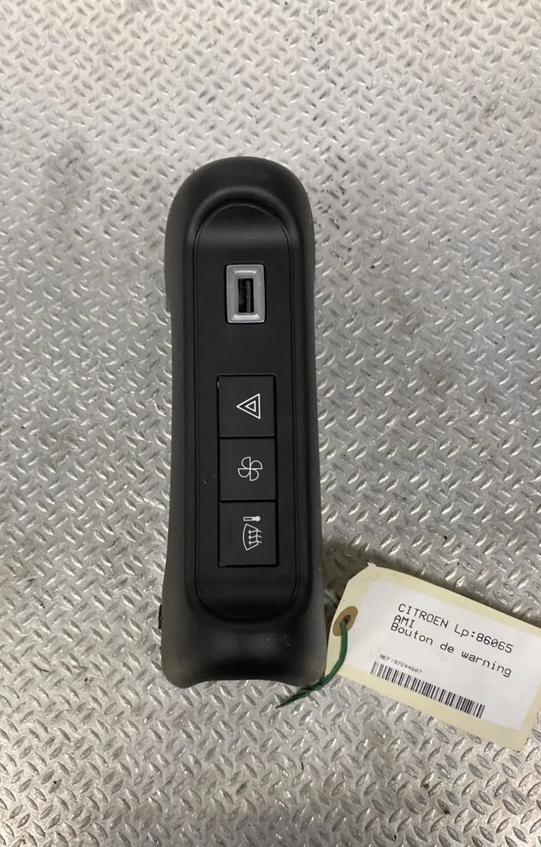 Bouton de warning Citroen AMI (9A_) Electric (9az2ca) (2020) occasion