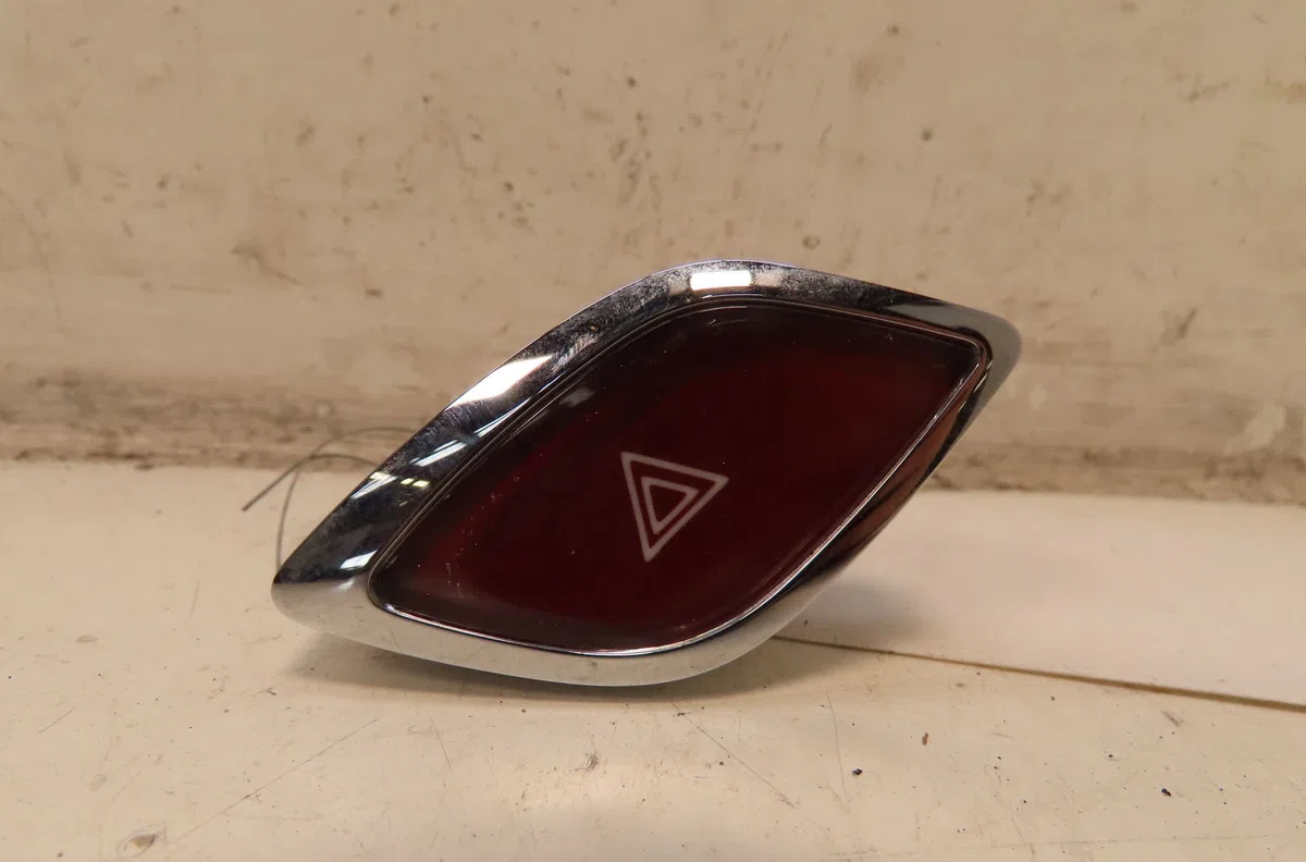 Bouton de warning Citroen DS3 (SA_) 1.6 hdi 90 (2009-2015) 3 portes occasion