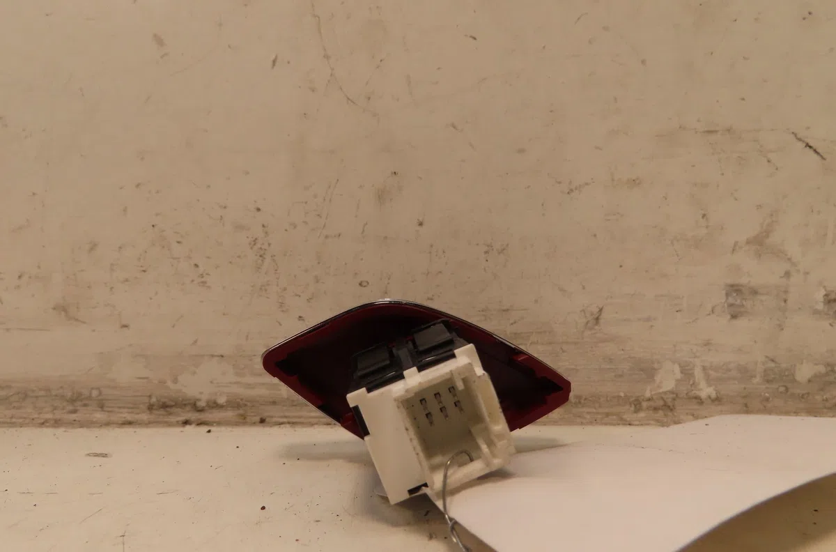 Bouton de warning Citroen DS3 (SA_) 1.6 hdi 90 (2009-2015) 3 portes occasion — photo 2
