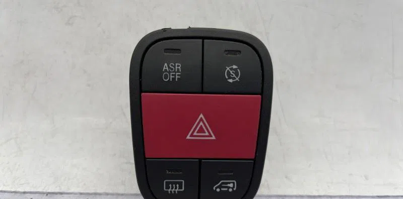 Bouton de warning CITROEN NEMO occasion — photo 2