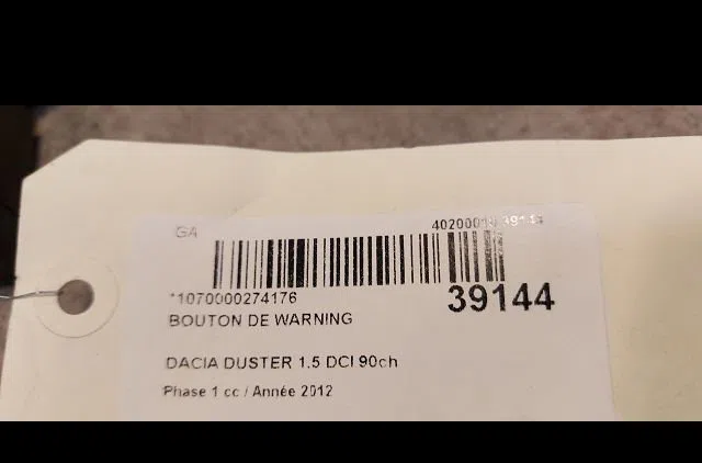 Bouton de warning DACIA DUSTER 2012 occasion — photo 2