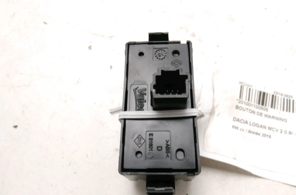 Bouton de warning Dacia LOGAN MCV II Tce 90 (k8m1) (2013) occasion — photo 2
