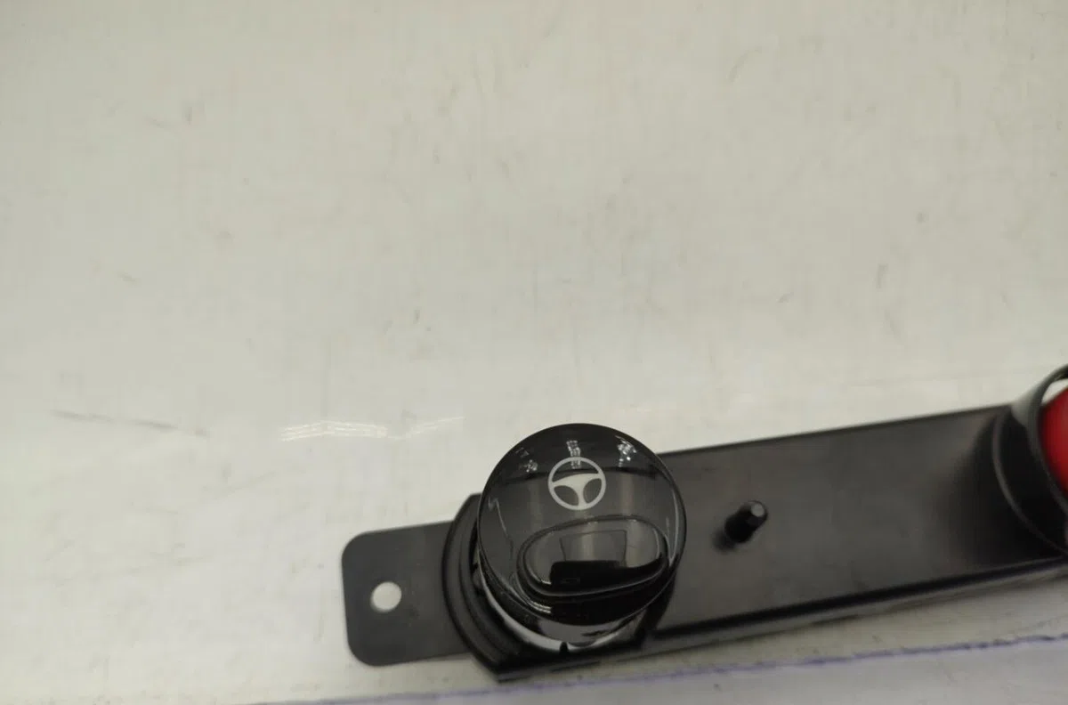 Bouton de warning FIAT 500 2 PHASE 2 occasion — photo 3