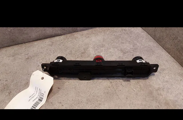 Bouton de warning Fiat 500 (312_) 1.3 d multijet (312axb1a) (2007) 3 portes occasion — photo 2