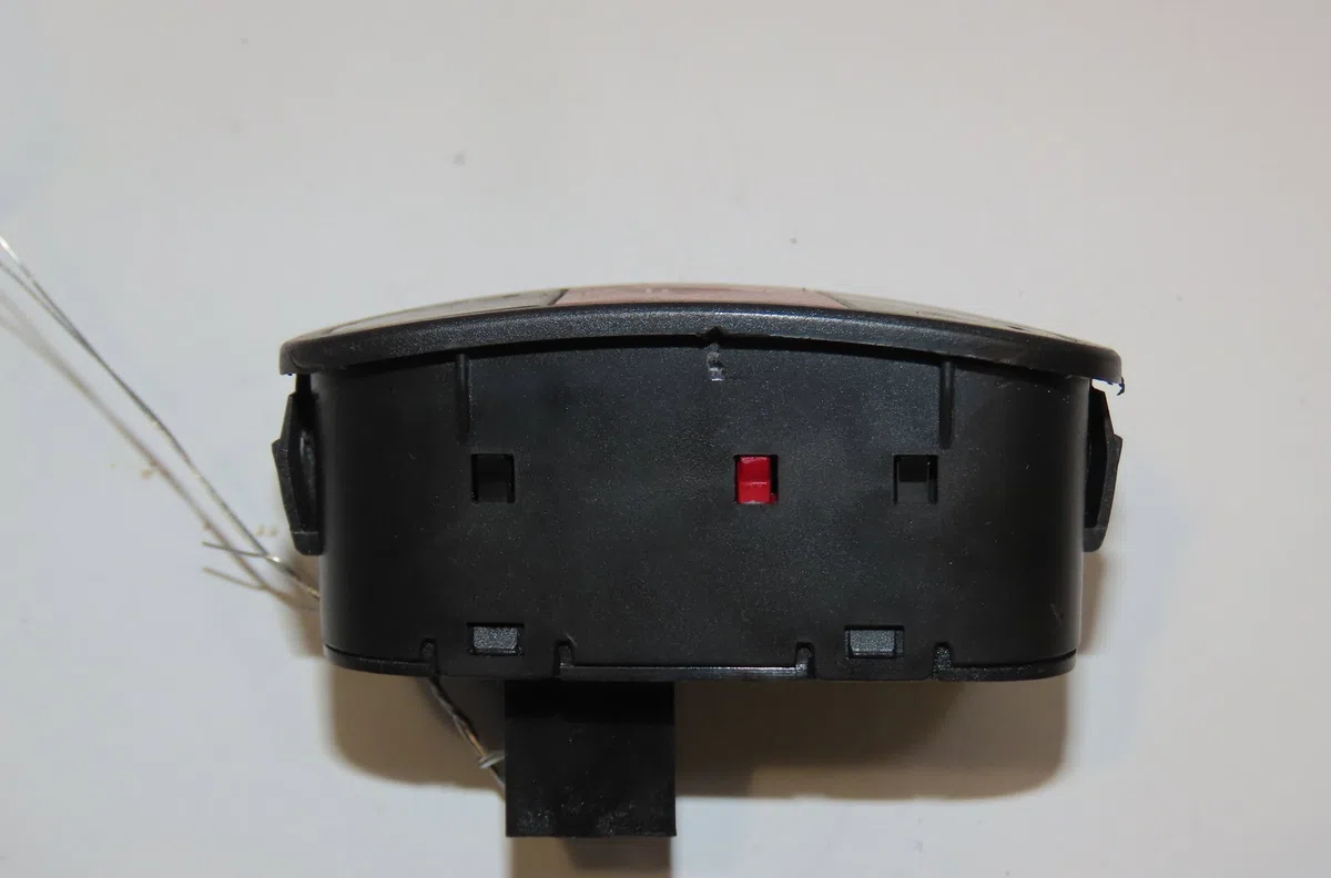 Bouton de warning Fiat FIORINO Monospace (225_) 1.3 jtd multijet (225bxe1a) (2011) occasion