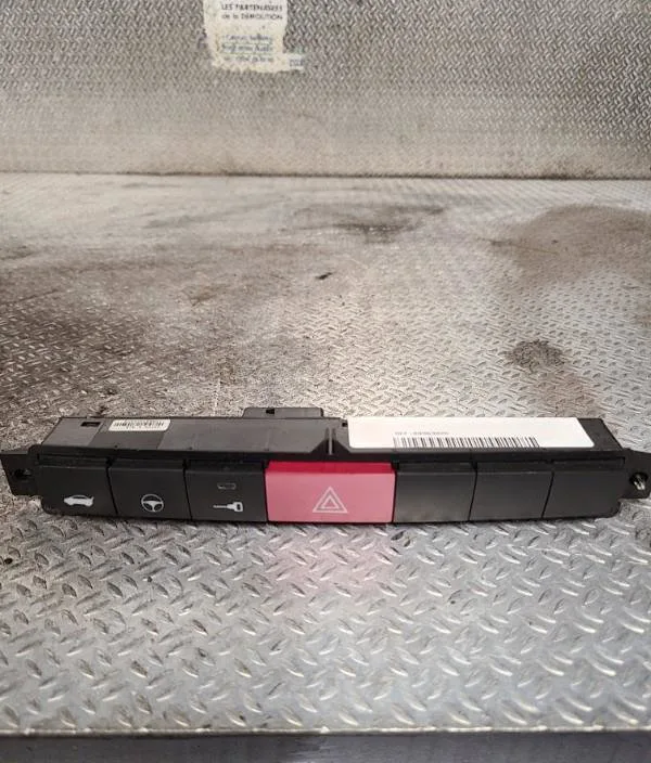 Bouton de warning FIAT GRANDE PUNTO occasion