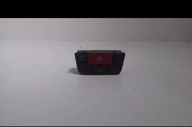 Bouton de warning Fiat PANDA (169_) 1.2 (169.axb11, 169.axb1a) (2003) 5 portes occasion