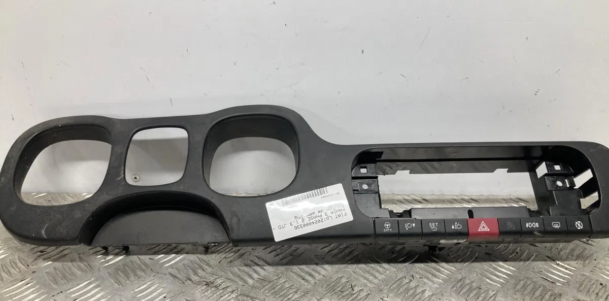 Bouton de warning FIAT PANDA 3 PHASE 2 occasion — photo 3