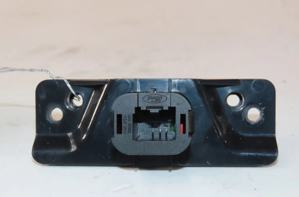 Bouton de warning Ford FIESTA V (JH_, JD_) 1.6 tdci (2004-2008) occasion — photo 2