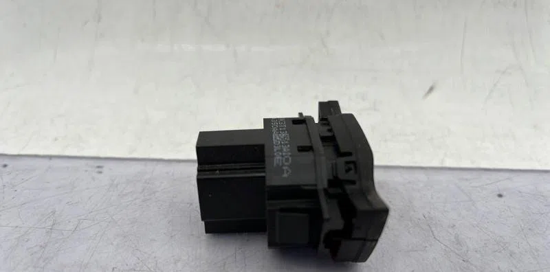 Bouton de warning FORD TRANSIT CUSTOM 1 PHASE 1 occasion — photo 3