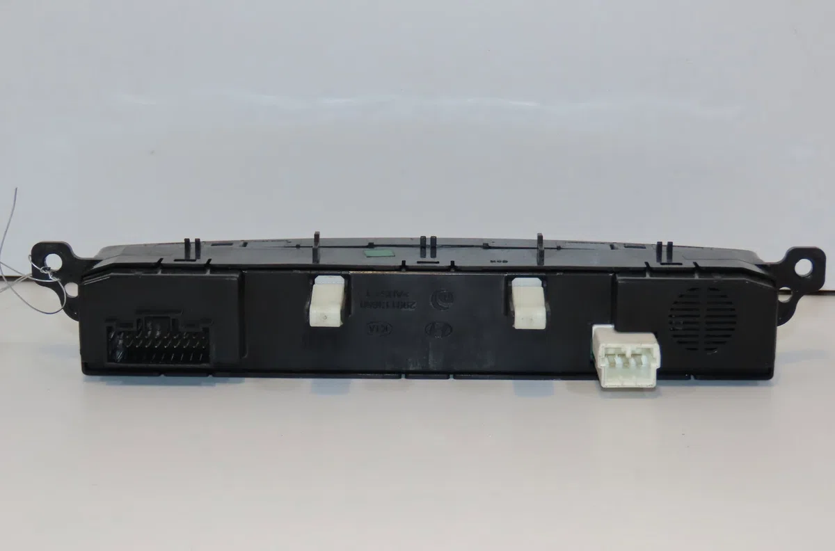 Bouton de warning Hyundai I20 I (PB, PBT) 1.2 (2008-2012) occasion — photo 2