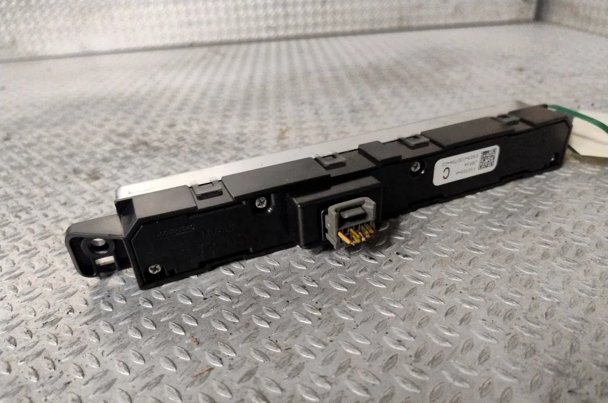 Bouton de warning Jaguar XF I (X250) 2.2 d (2011-2015) occasion — photo 2