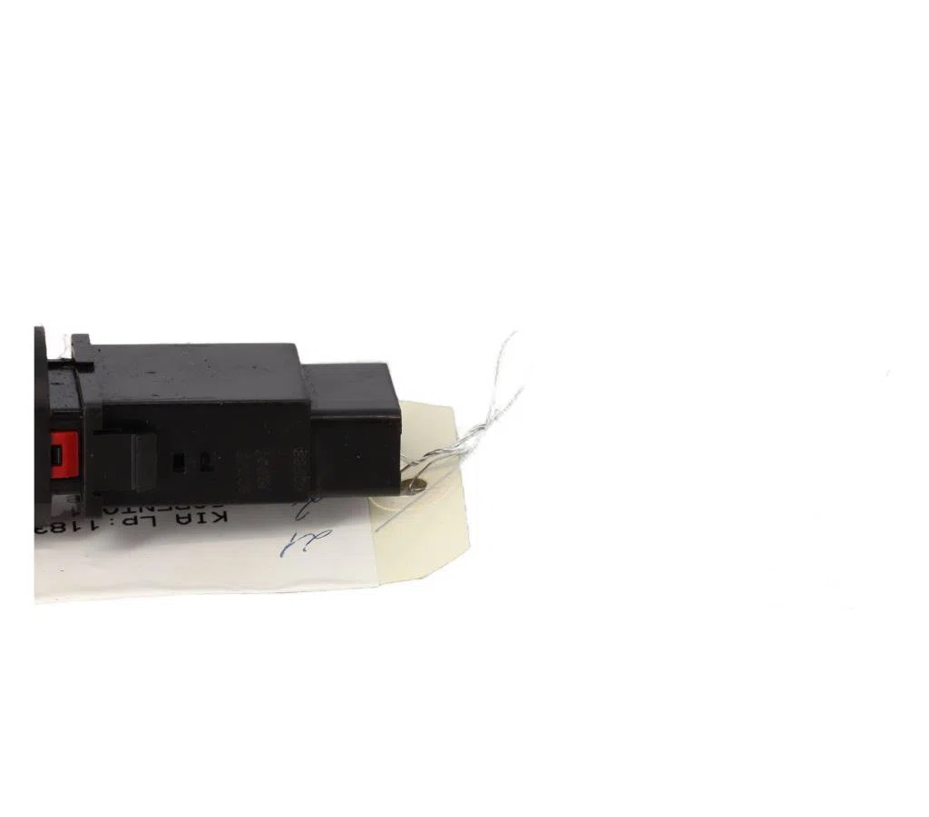 Bouton de warning Kia SORENTO I (JC) 2.5 crdi (2006-2011) 5 portes occasion — photo 2