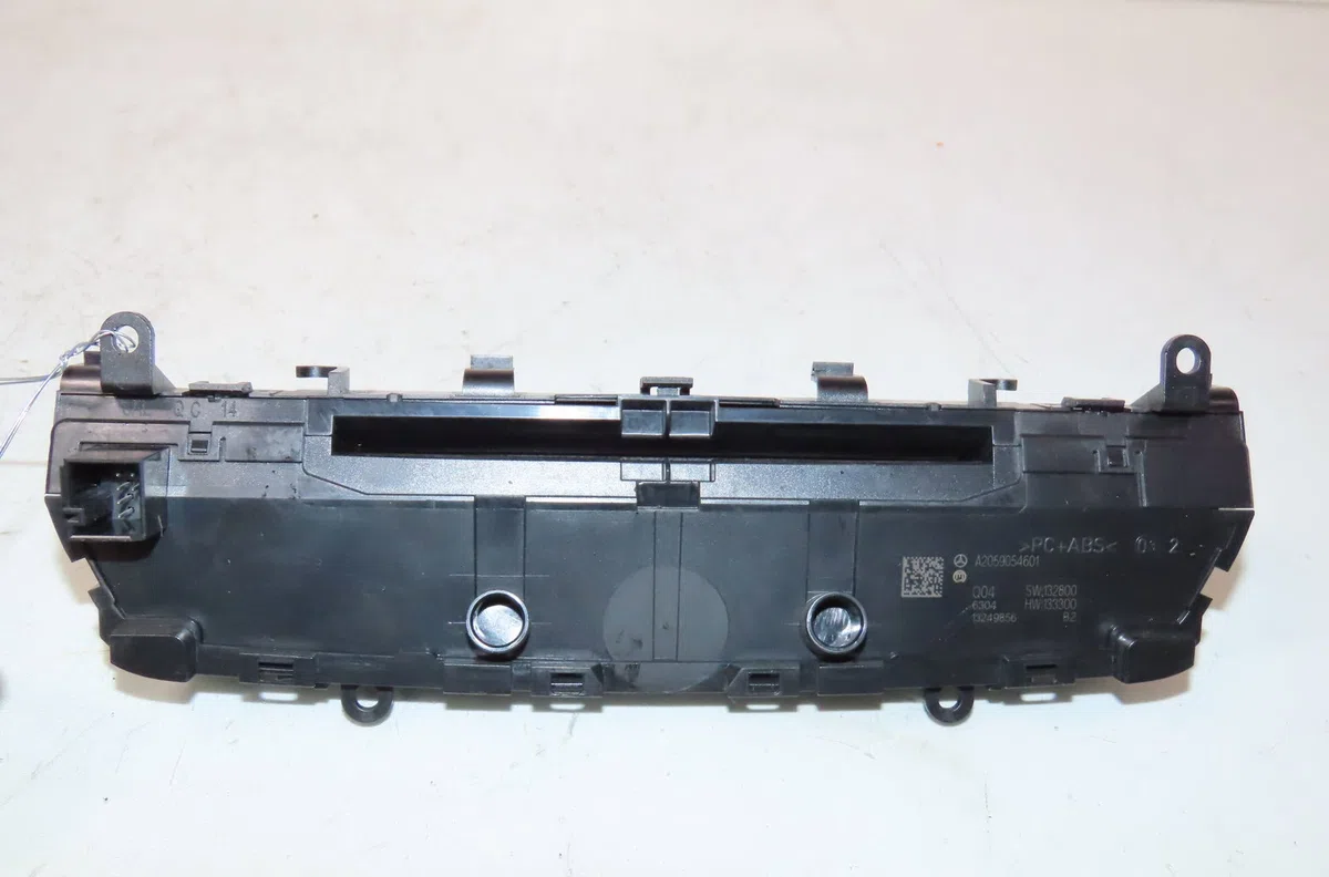 Bouton de warning Mercedes-benz CLASSE C (W205) C 200 d (205.007) (2015-2018) occasion — photo 2