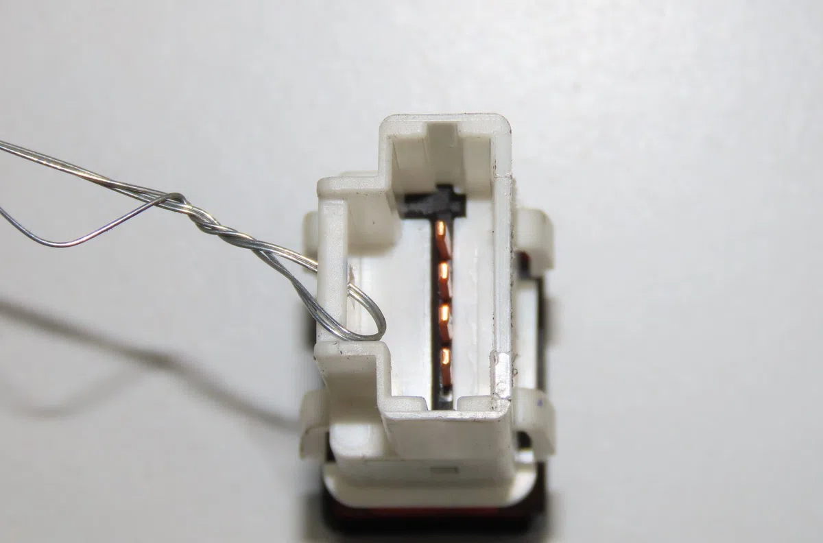 Bouton de warning Nissan QASHQAI - QASHQAI 2 I (J10, NJ10, JJ10E) 1.6 dci (2011-2013) 5 portes occasion