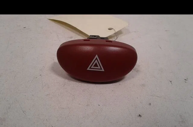 Bouton de warning Peugeot 206 3-5 portes (2A-C) 1.6 16v (2000-2009) 3 portes occasion