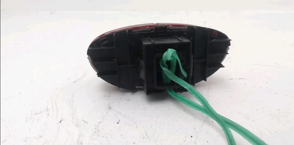 Bouton de warning Peugeot 206 SW (2E-K) 1.6 hdi 110 (2004) occasion — photo 2