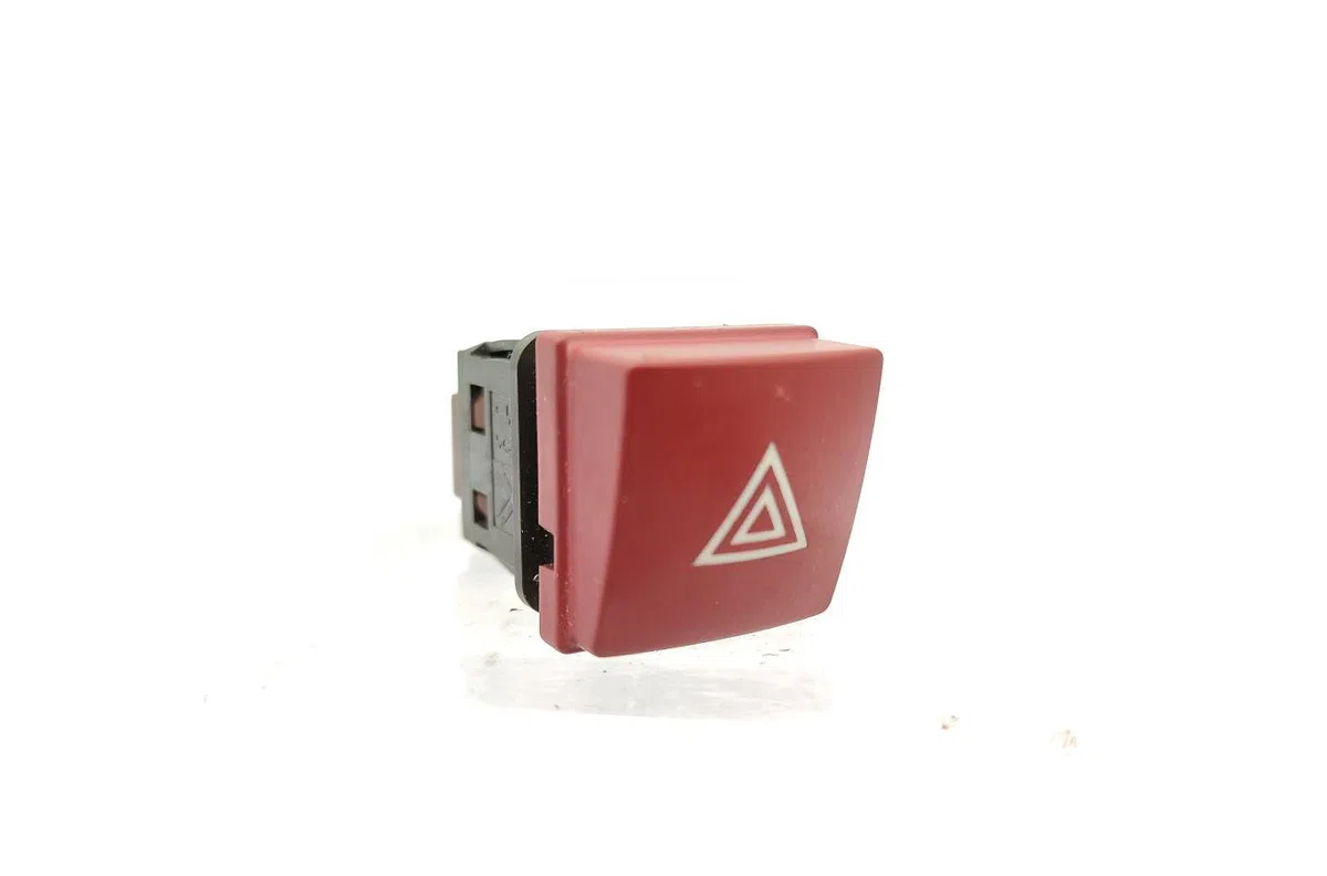 Bouton de warning PEUGEOT 207 PHASE 2 BREAK occasion — photo 2