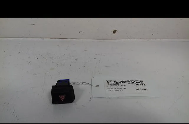 Bouton de warning Peugeot 208 I (CA_, CC_) 1.6 hdi (2012) 5 portes occasion