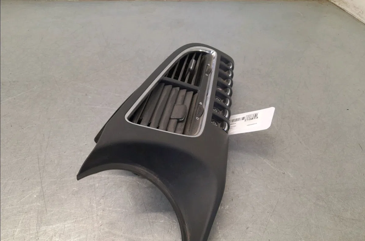 Bouton de warning Peugeot 3008 Monospace (0U_) 1.6 hdi (2009-2016) 5 portes occasion — photo 2