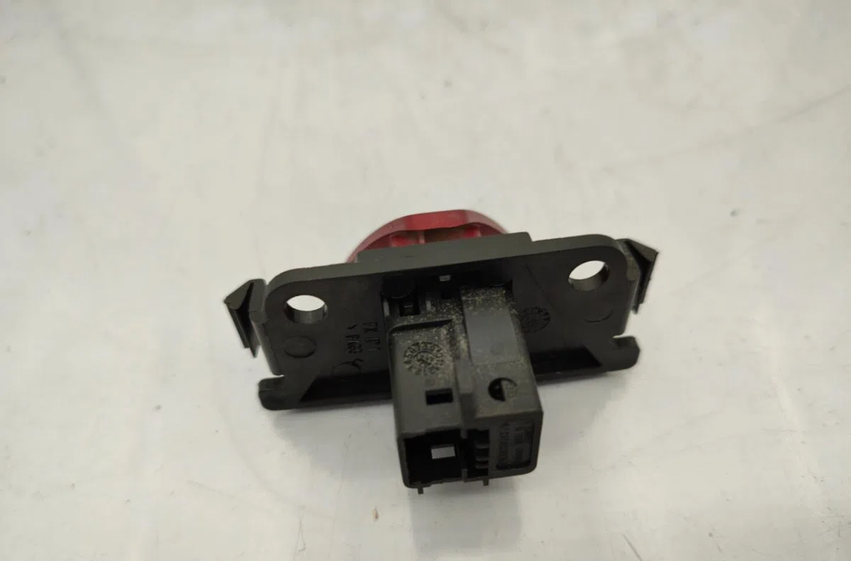 Bouton de warning PEUGEOT 307 PHASE 2 BREAK occasion