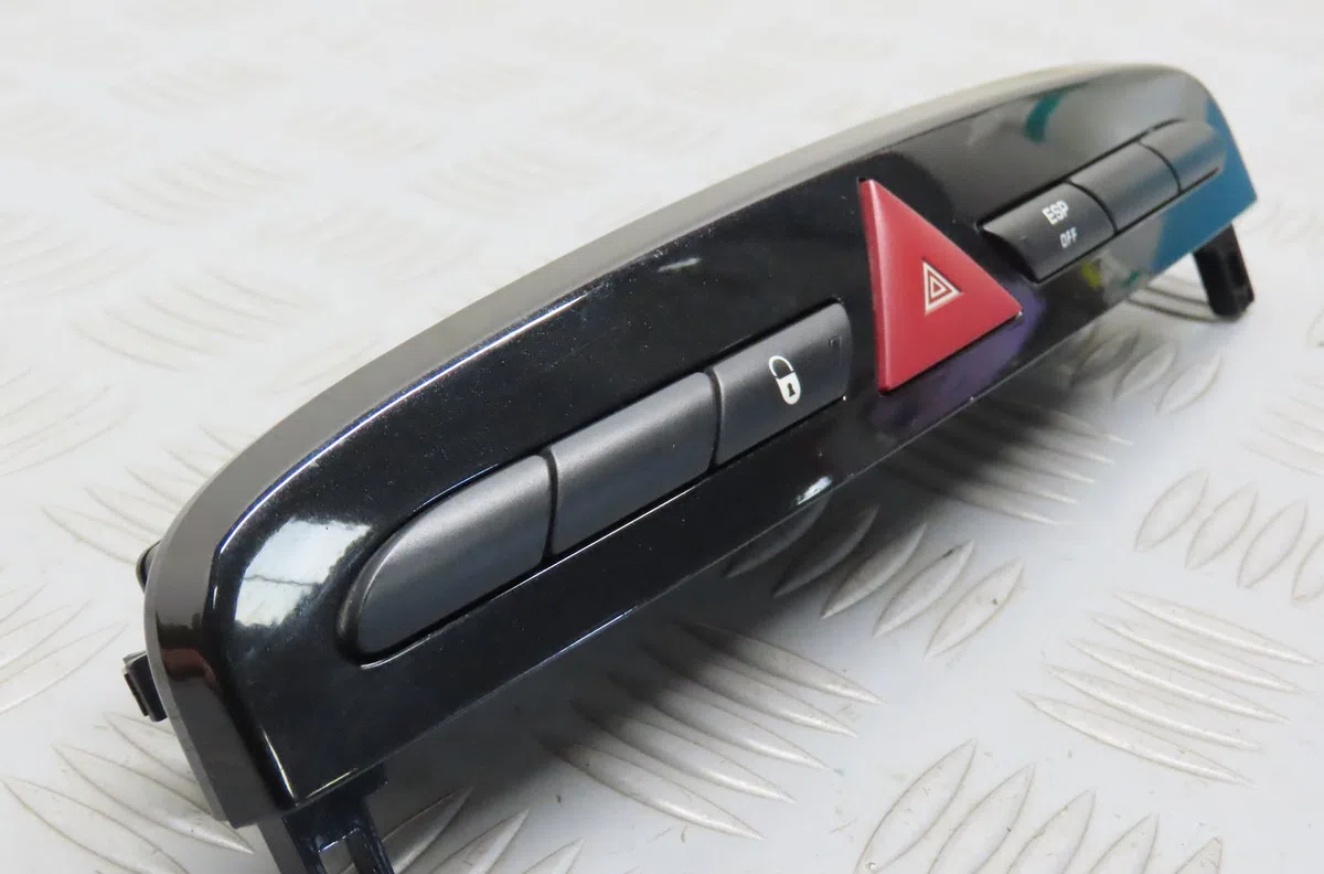 Bouton de warning Peugeot 308 I (4A_, 4C_) 1.6 hdi (2007-2014) 5 portes occasion — photo 2