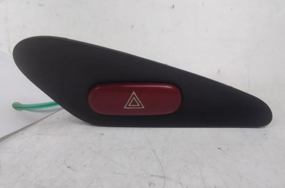 Bouton de warning PEUGEOT 406 2000 occasion