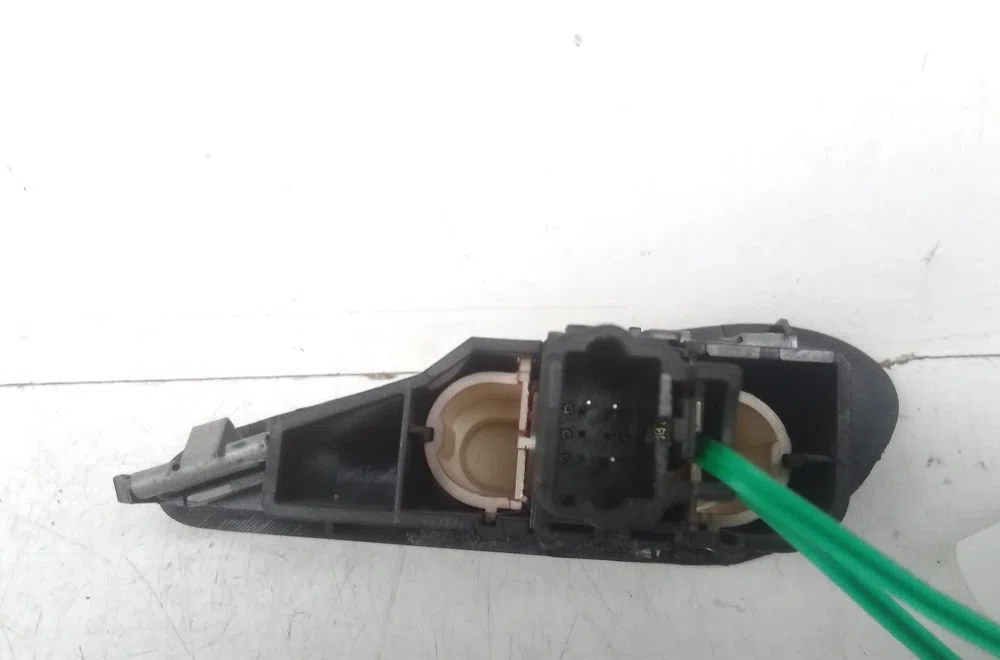Bouton de warning PEUGEOT 406 2000 occasion