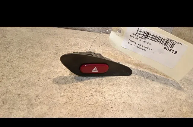Bouton de warning Peugeot 406 Coupé (8C) 2.2 hdi (2000-2004) 2 portes occasion