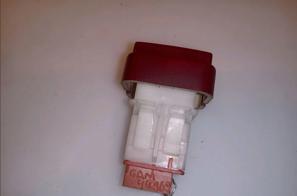 Bouton de warning Peugeot 407 SW (6E_) 2.0 hdi 135 (2004-2010) occasion — photo 2