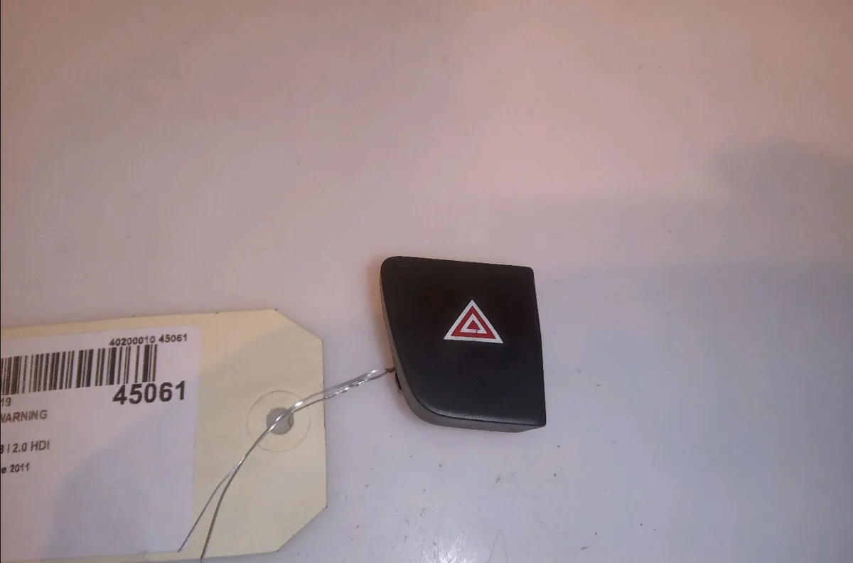 Bouton de warning Peugeot 5008 (0U_, 0E_) 2.0 hdi 150 - bluehdi 150 (2009-2017) 5 portes occasion