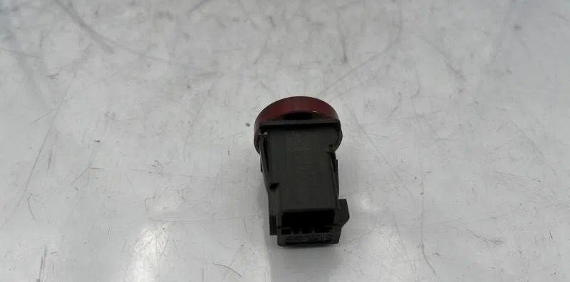 Bouton de warning PEUGEOT PARTNER 1 PHASE 2 occasion — photo 3