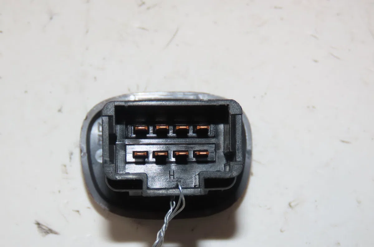 Bouton de warning Renault CLIO II (BB_, CB_) 1.2 (bb0a, bb0f, bb10, bb1k, bb28, bb2d, bb2h, cb0a,... (1998-2010) 5 portes occasion — photo 2