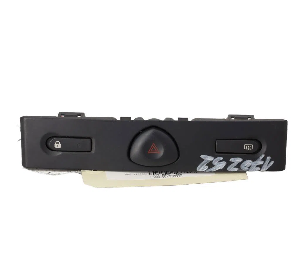 Bouton de warning Renault CLIO II (BB_, CB_) 1.5 dci (b-cb07) (2001-2009) 3 portes occasion