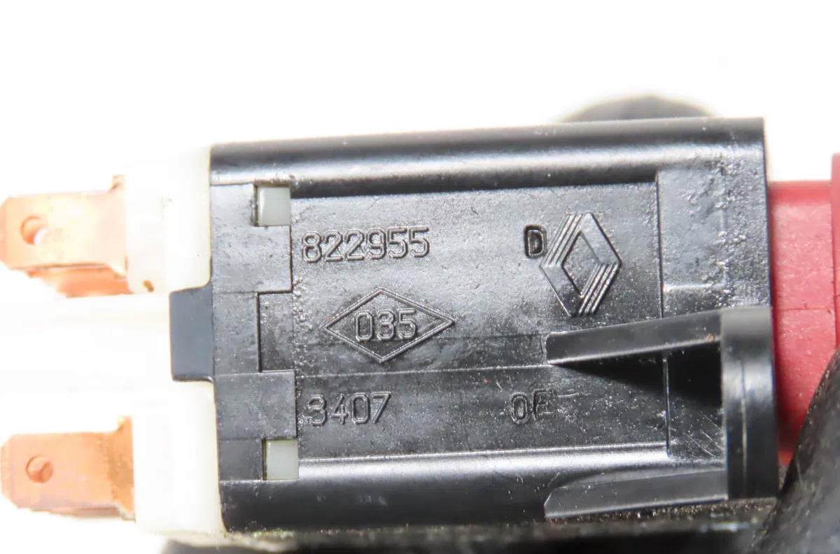 Bouton de warning Renault ESPACE III (JE0_) 2.2 12v td (je0e, je0h, je0p) (1996-2000) occasion — photo 2