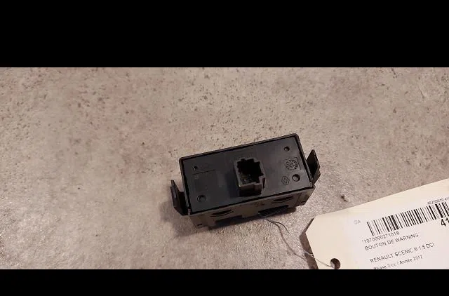 Bouton de warning Renault GRAND SCÉNIC III (JZ0-1_) 1.5 dci (2009) 5 portes occasion — photo 2