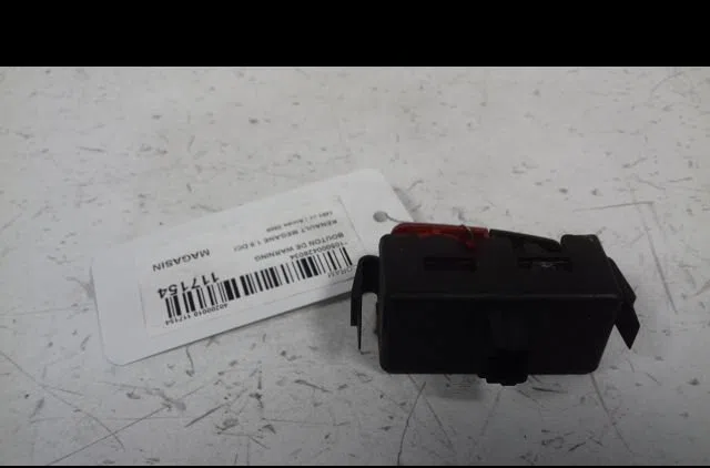 Bouton de warning Renault GRAND SCÉNIC III (JZ0-1_) 1.5 dci (2009) occasion — photo 2