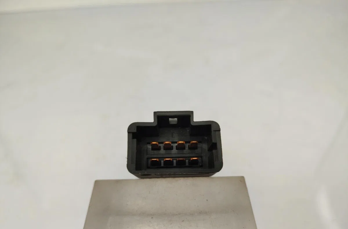 Bouton de warning RENAULT KANGOO 1 PHASE 2 occasion — photo 2