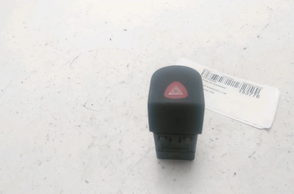 Bouton de warning Renault KANGOO (KC0-1_) 1.6 16v (2001) occasion