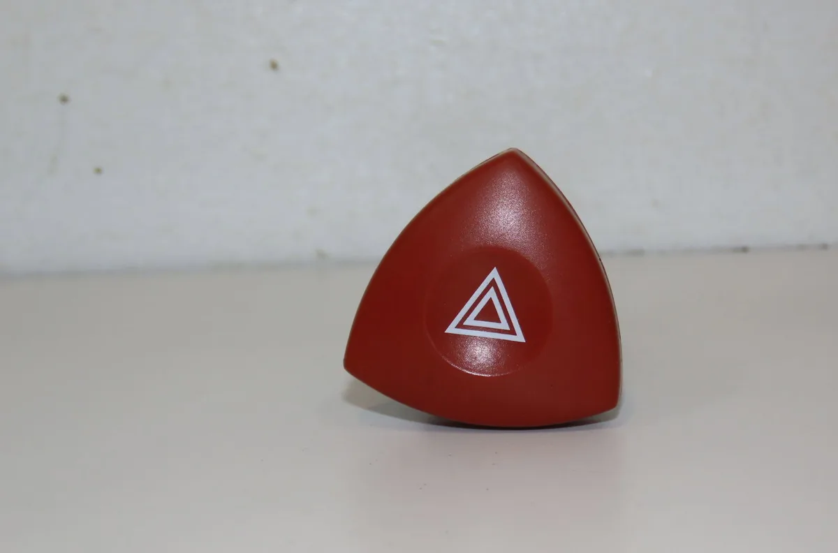 Bouton de warning Renault LAGUNA II (BG0-1_) 1.9 dci (bg08, bg0g) (2001-2007) occasion