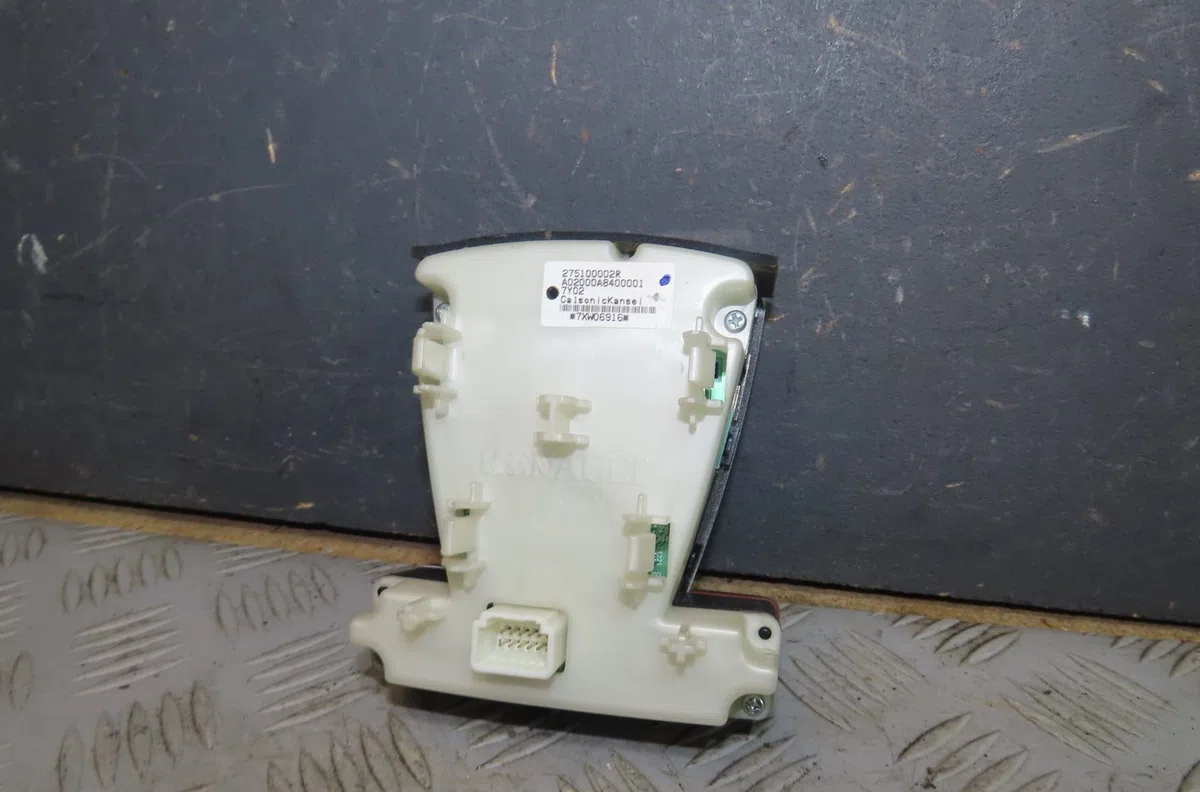 Bouton de warning Renault LAGUNA III (BT0-1) 1.5 dci (bt00, bt0a, bt0t, bt1j) (2007-2015) 5 portes occasion — photo 2