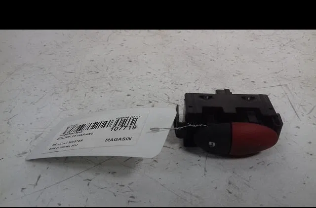 Bouton de warning Renault MASTER III Camionnette (FV) 2.3 dci 110 fwd (fv0r, fv0w) (2014) occasion — photo 2