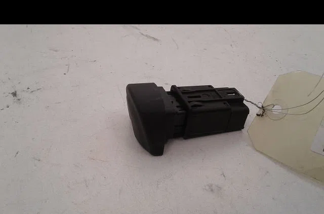 Bouton de warning Renault MEGANE I (BA0-1_) 1.9 dti (ba1u) (2001-2003) occasion — photo 2