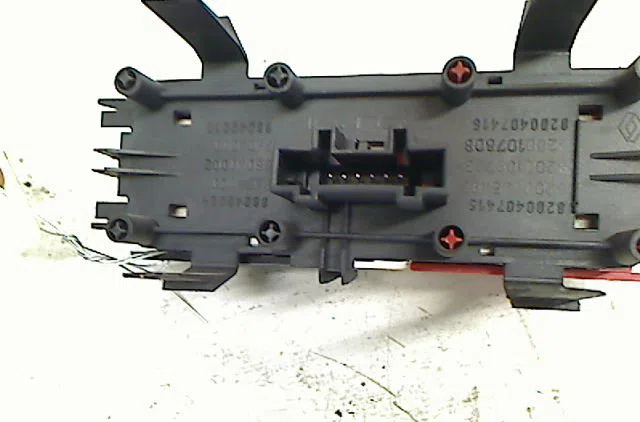 Bouton de warning RENAULT MEGANE occasion