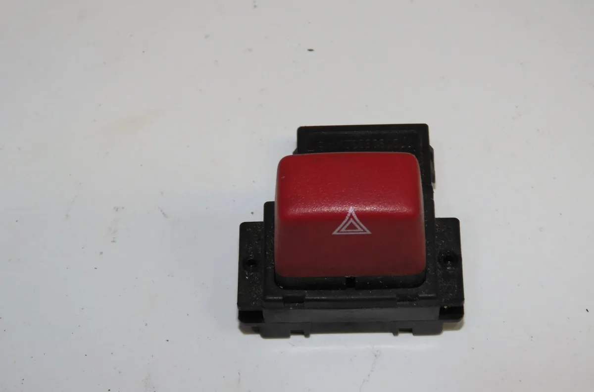 Bouton de warning Renault SAFRANE II (B54_) 2.2 dt (b54g) (1996-2000) 5 portes occasion