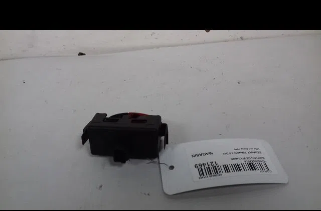 Bouton de warning Renault TWINGO II (CN0_) 1.5 dci (cn0e) (2007-2014) 3 portes occasion — photo 2