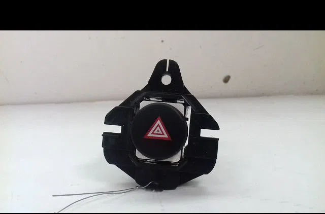 Bouton de warning Seat ALTEA XL (5P5, 5P8) 1.4 tsi (2007) occasion — photo 2